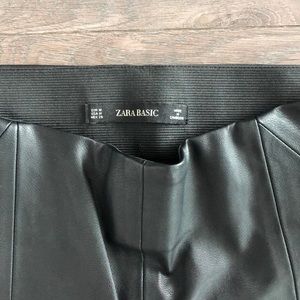 Zara Pants - NWT - Zara Basic Faux Leather Leggings Zara Pants - NWT - Zara Basic Faux Leather Leggings